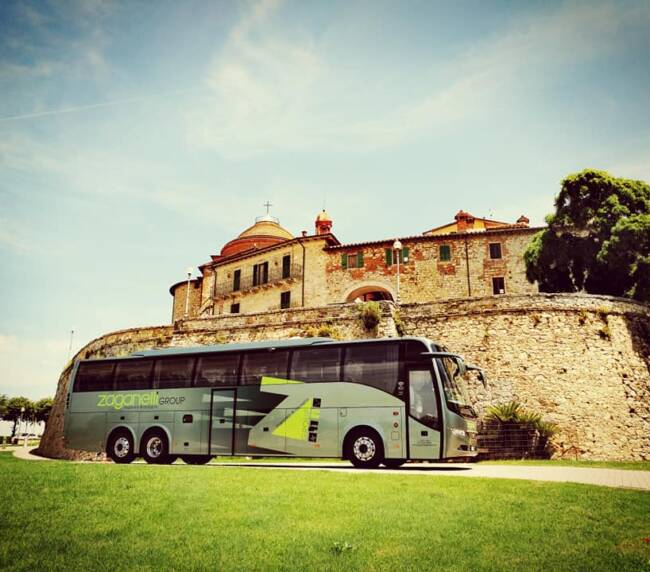 Foto autobus Zaganelli Group in viaggio