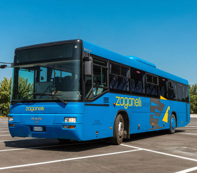 Foto autobus di linea Zaganelli Group
