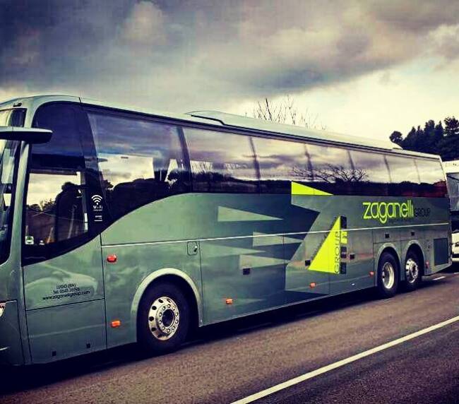 Foto autobus Zaganelli Group in viaggio